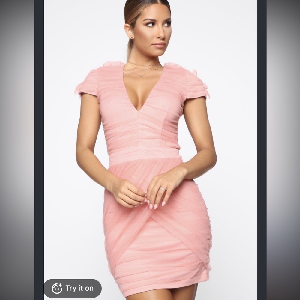 Fashion Nova NWT peach-colored, ruched mini dress featuring a sheer mesh